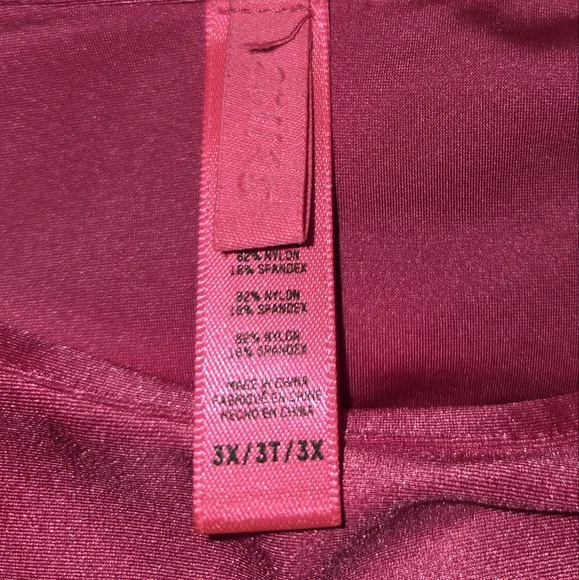 SKIMS Elegant Pink Maxi Dress - Picture 3 of 3